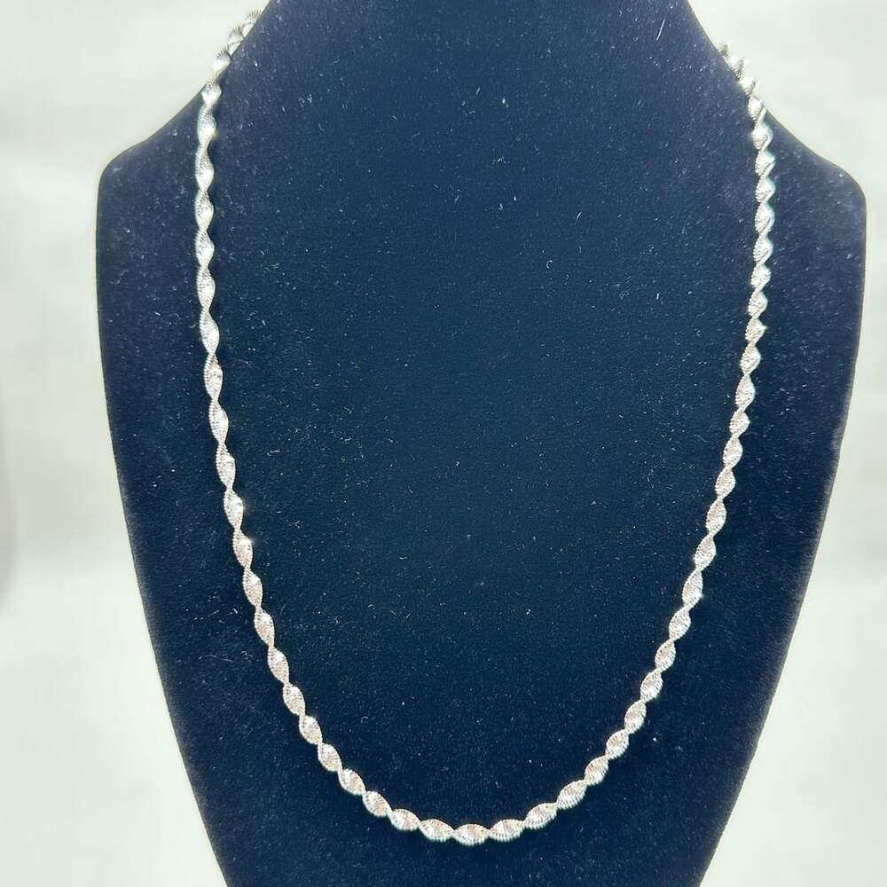 925 Sterling Silver Italian Twisted Diamond Cut Chain Necklace 18”